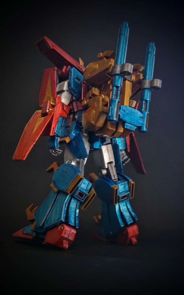 背面カット(別アングル)。