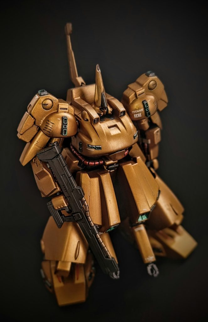 顔をちょっといじっただけなのですが、大分元キットと印象が変わって気に入っています!!