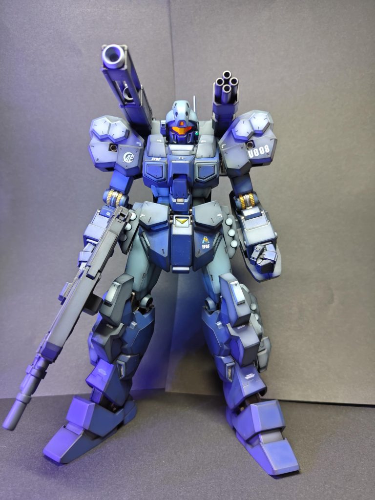 エモーションマニピュレーターは、保持力が弱いのと指がぽろぽろ外れやすいので変更。ごついです。