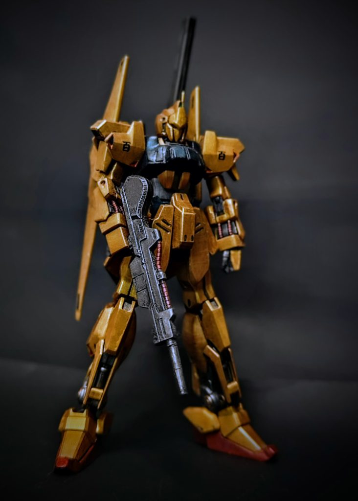 前面カット(別アングル)。爪先も少しとがらせています。