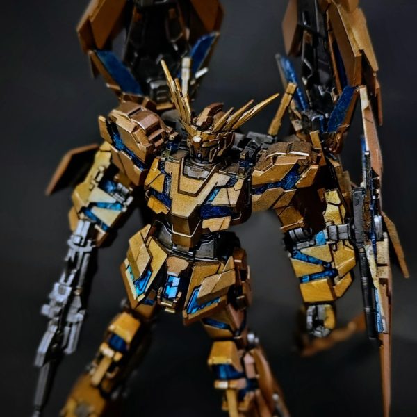 ユニコーンガンダム3号機 フェネクス (デストロイモード)