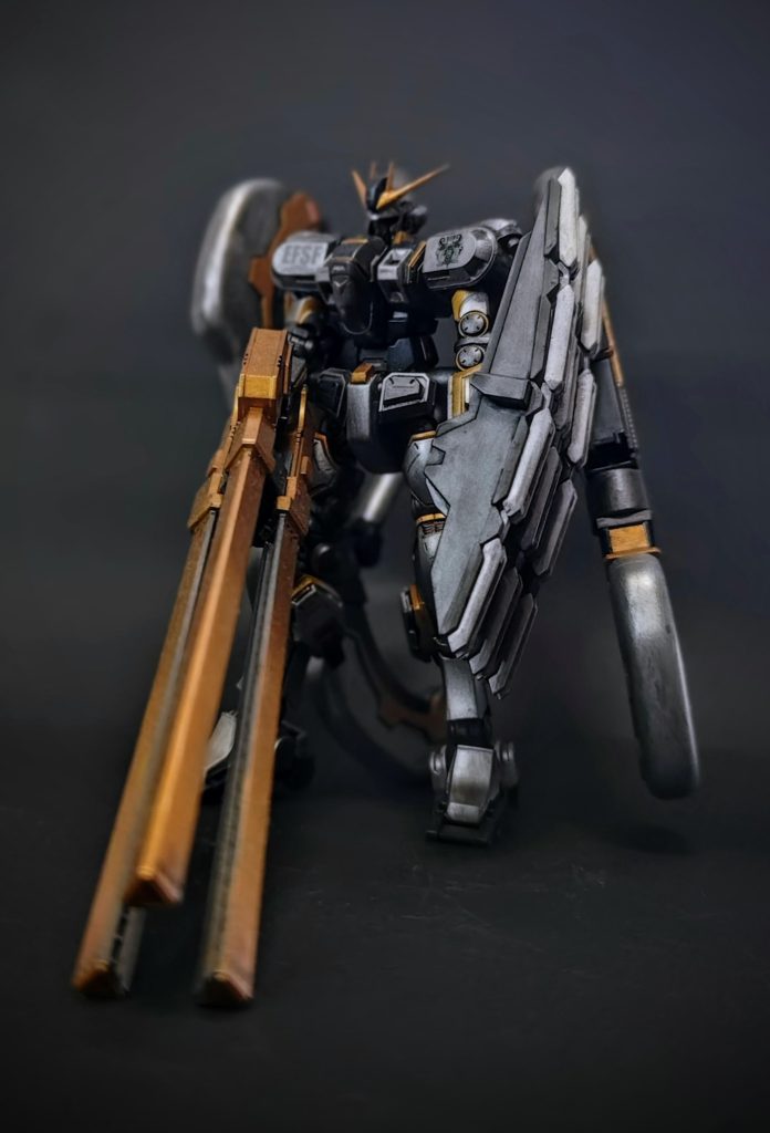 前面カット。ともかく装備がすべて大きいですww