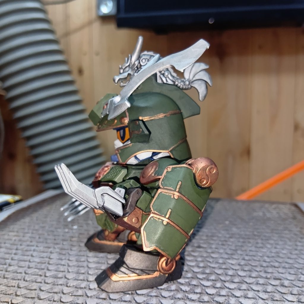 武器は佐助デルタガンダムから流用。近接格闘が得意な感じです。