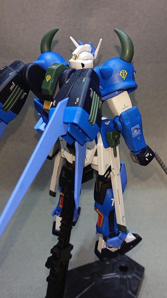 使用した塗料タミヤカラースプレー・ゴールド・ブリリアントブルー・ダークブルーエアーモデルスプレー・暗緑色(日本海軍)ガンダムカラースプレー・MSホワイト・MSライトブルー