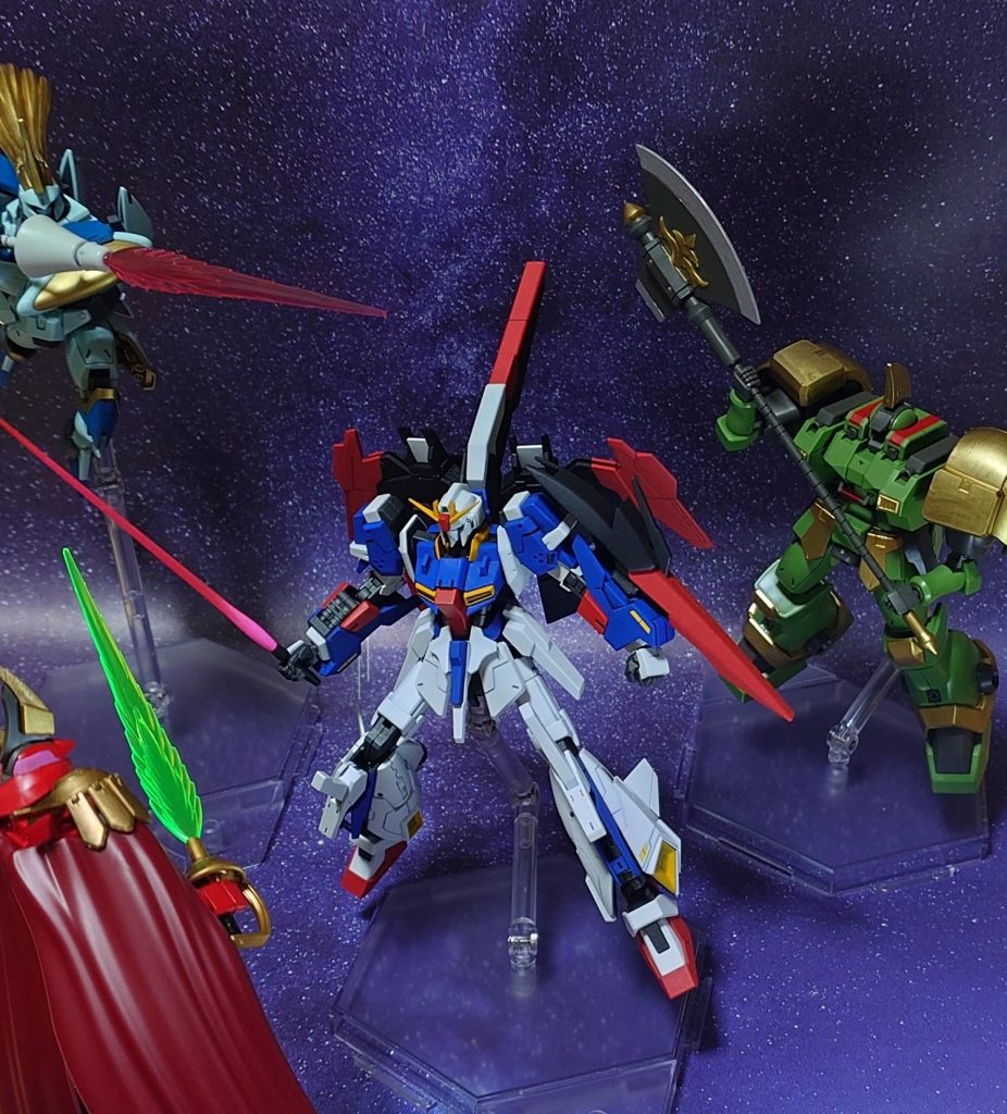 “囲まれた、しかし有利な場所を確保しながら戦えば…！”