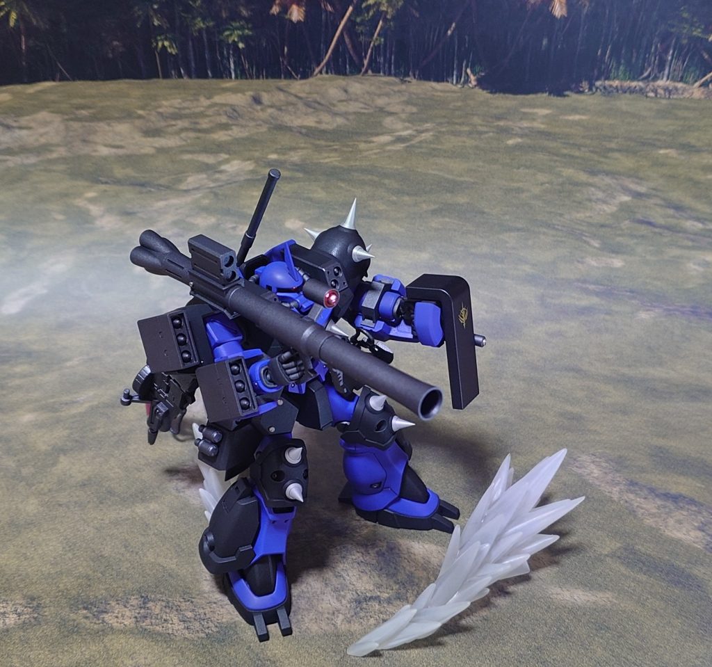 “ヒャッハッハッハッ！ミサイル、ミサイル！”