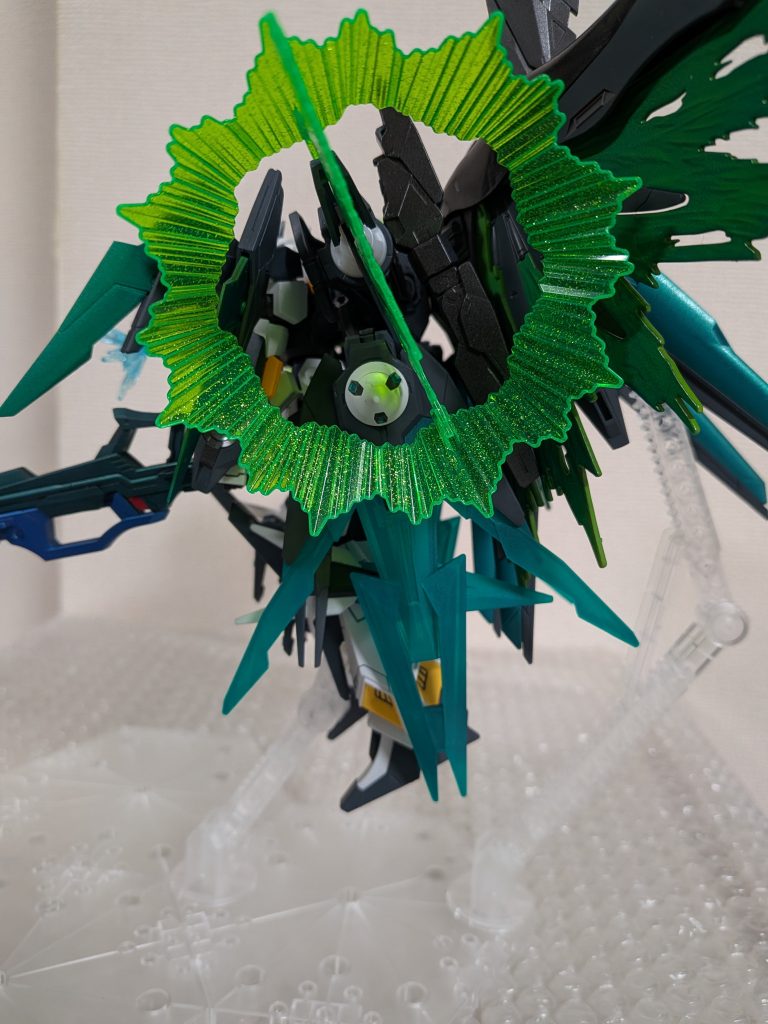 だいぶ武装モリモリにしてて可動域とかほぼ無いですw