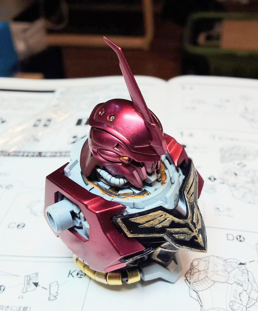 塗装途中なので筆塗り部分に粗が目立ちます(汗)