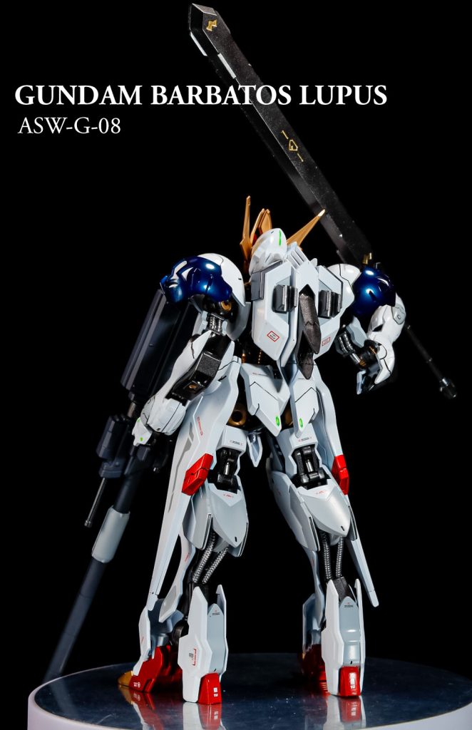 後ろ姿。バルバトスのバックショット好きです。惚れますね！