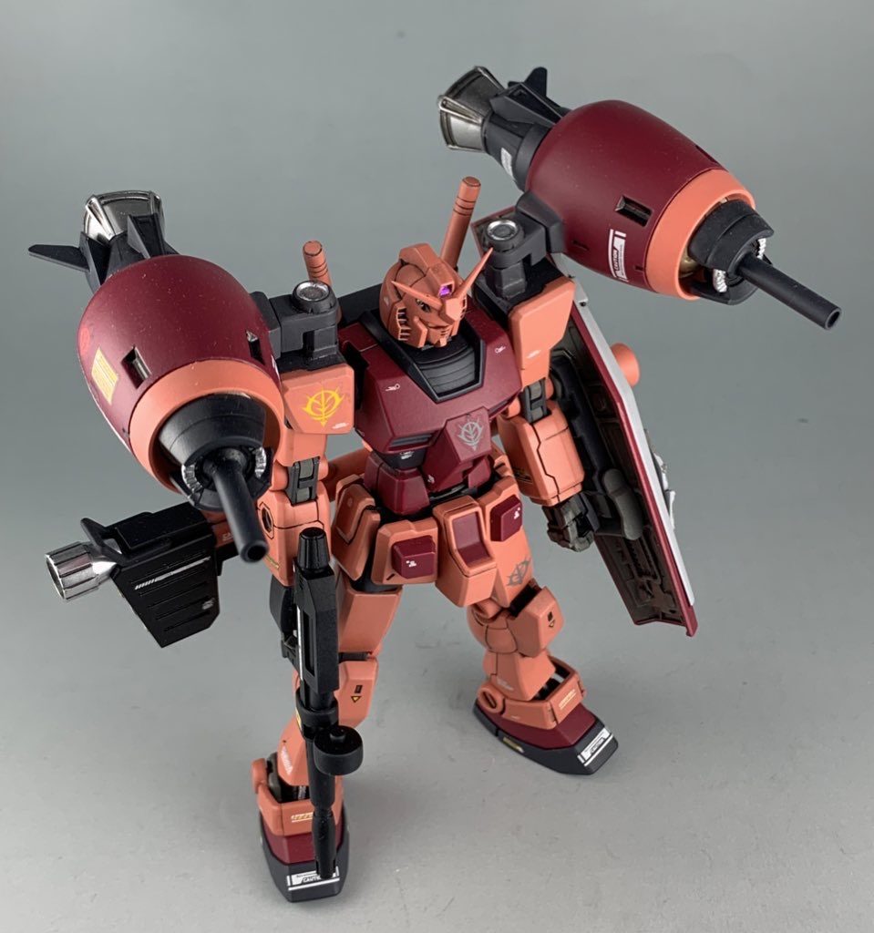 ファンネルはデミバーディングのバックパックとガンバレルストライカーを組合せています。