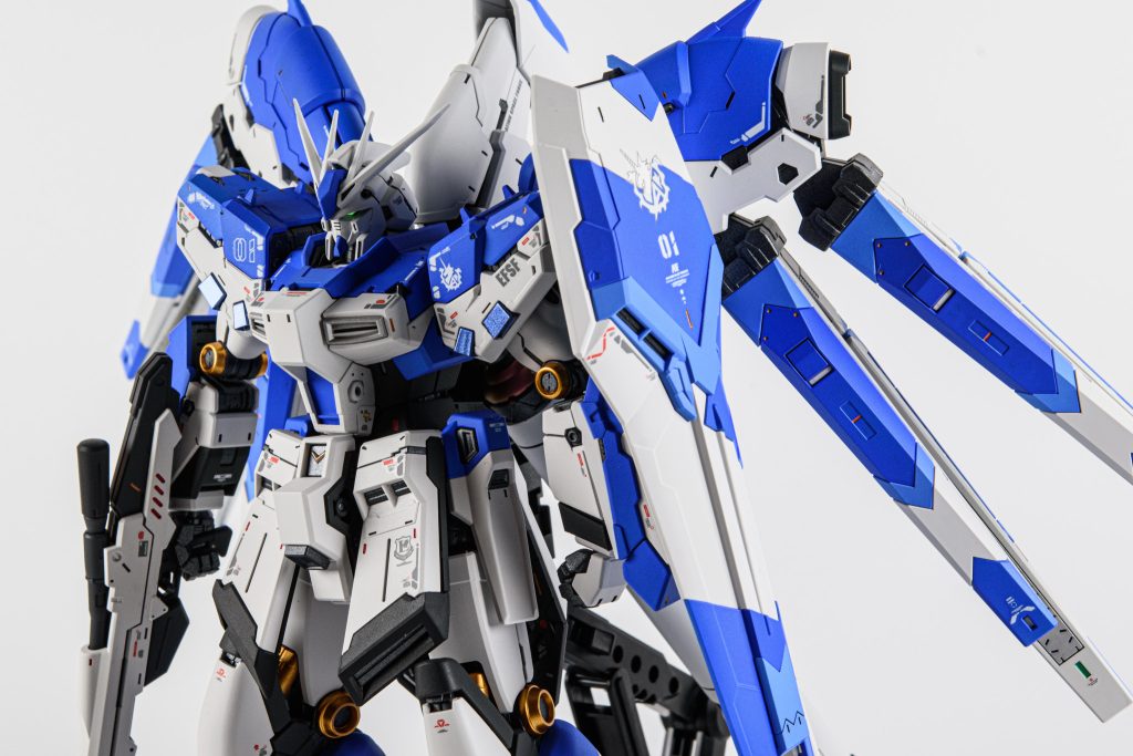 RG Hi-νガンダム