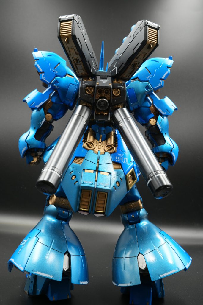 サザビー–3枚目/制作者：CLEAN