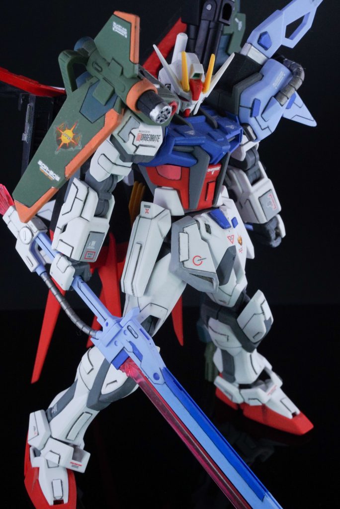 HG パーフェクトストライクガンダム–3枚目/制作者：レン@筆塗り部分塗装