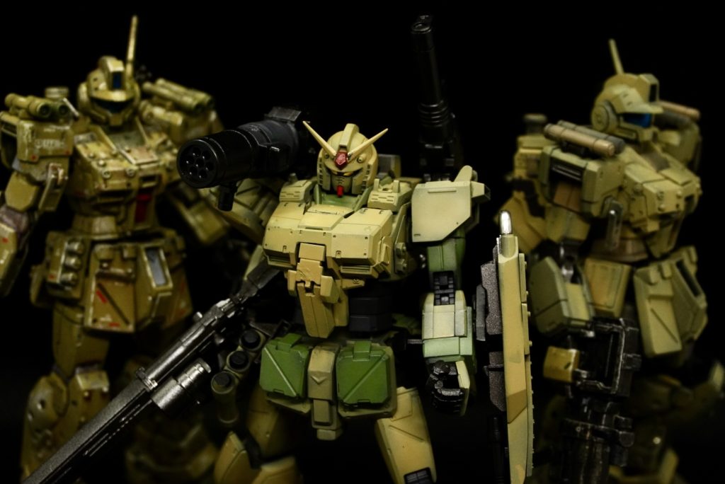 正義の味方!連邦軍!悪のジオン星人をやっつけろ!みたいなノリとは真逆のこの面構え。めっちゃ素行が悪そうなパイロットが乗ってそうですね。自分がザク乗りならザクマシンガン放り投げて逃げ出します。