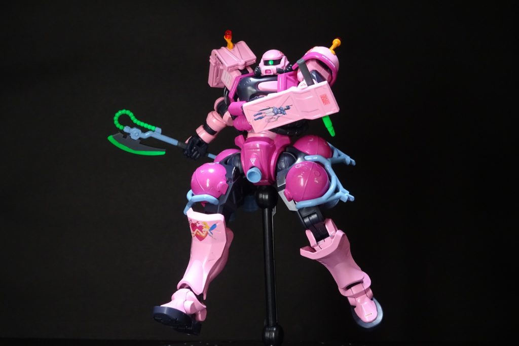 ヒート・ホークも光るコンサート仕様ですが、いざとなったら戦闘でも使えそう？