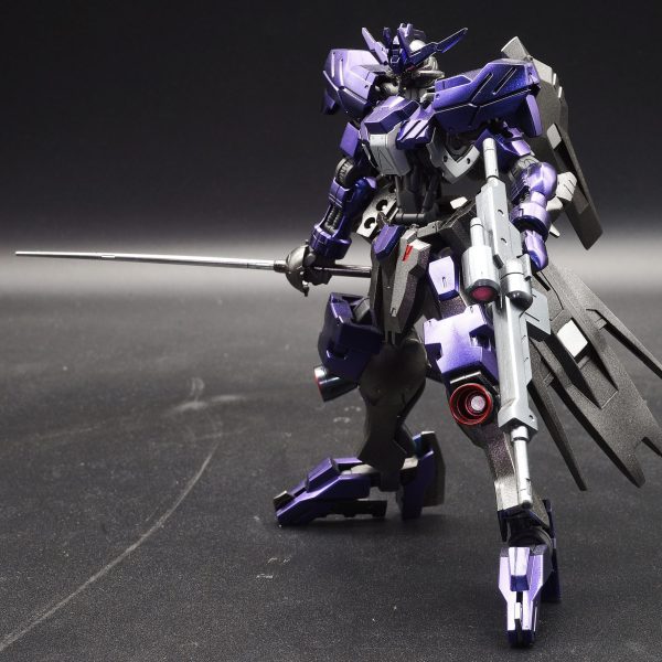 HGガンダムヴィダール　メタリック塗装