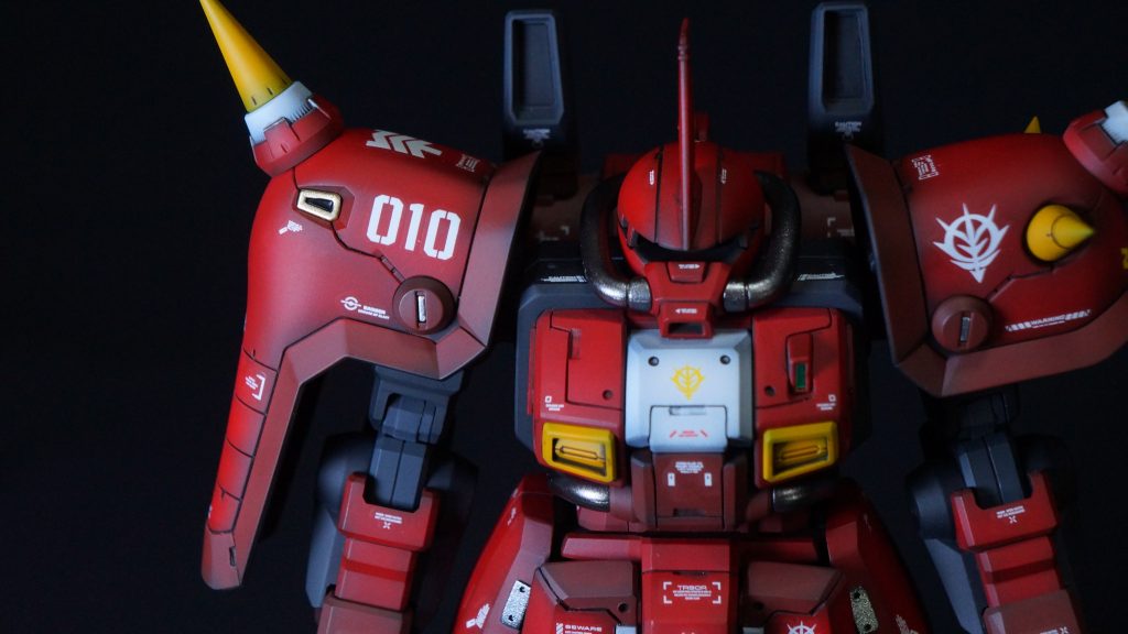 正面アップ肩には大佐の階級章が貼ってあります。ジョニー・ライデンが生きていたら、大佐くらいになってたかな、ということで。（大佐のデカールしかもってなかったことはここだけの秘密ですよ。）