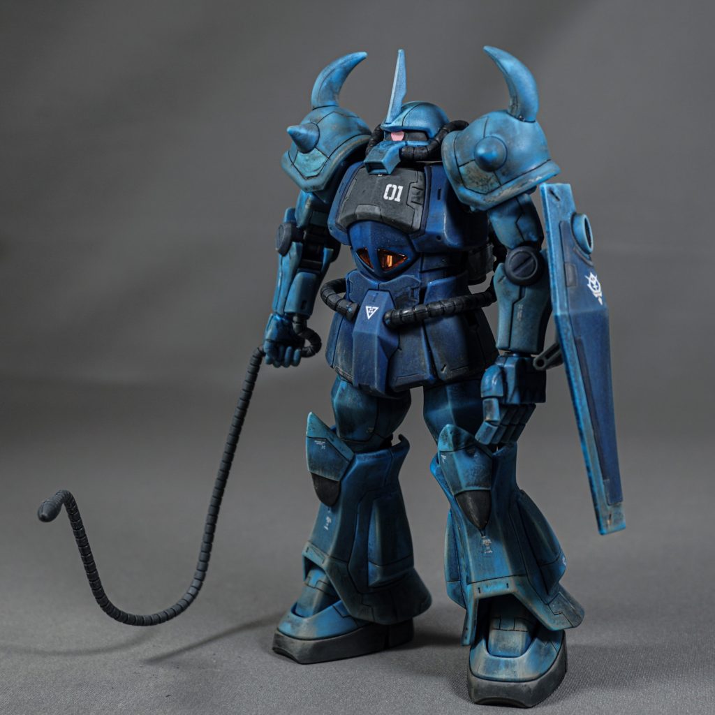 MS-07B グフ–2枚目/制作者：しるばにあ