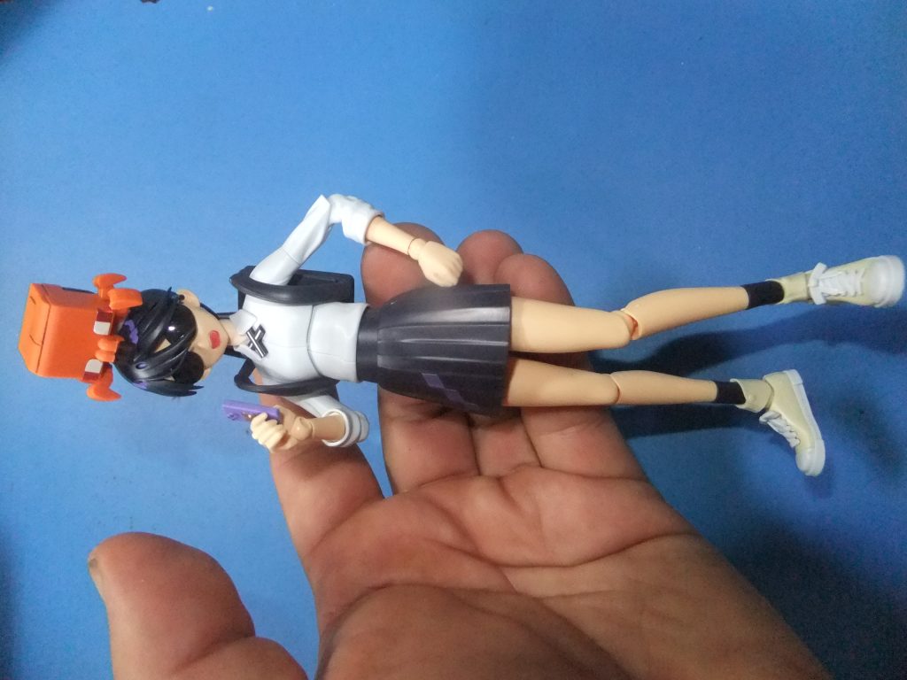 上着を脱いだバージョンとなります。