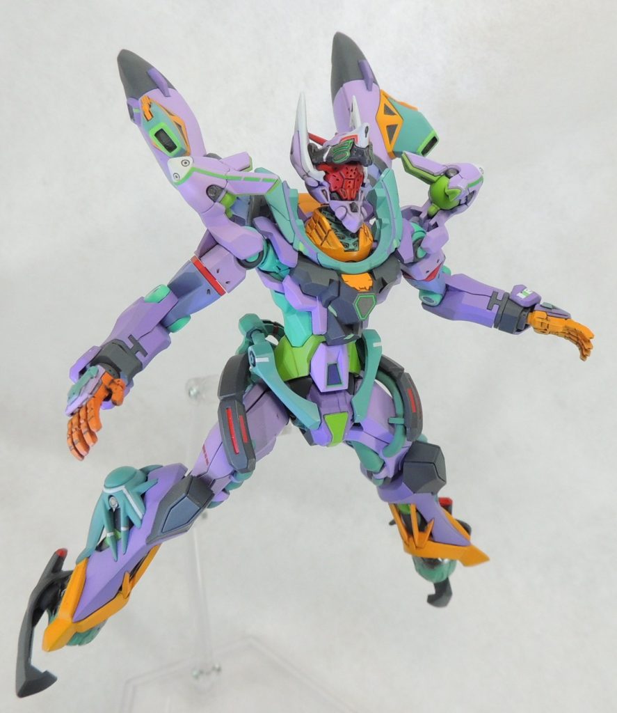 大量破壊兵器「イオマグヌッソ」のトリガーとして、「ゼクノヴァ砲」と接続される直前シーンを再現しました。個人的な印象ですが、側面から見るとカミツキガメの口吻を想起させるシルエットで、内部は赤く、少々グロテスクな印象を与えると思います。