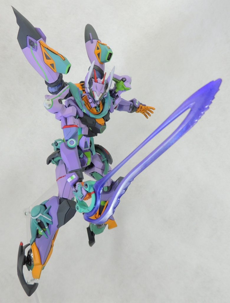 ■ビーム・サーベルクリアパープルをオーバーコートして透明感を保ちつつ、色に深みを与えています。