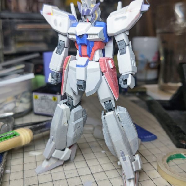 アスランが迷いを悪い方向に割り切れた世界線の機体。セイバー（セカンドステージ)をサードステージ機体相当にまで発展させている。過去のジャスティスのデータも加味してバックパックはそれ単体でも分離、戦闘可能なファトゥムSとなる。（2枚目）