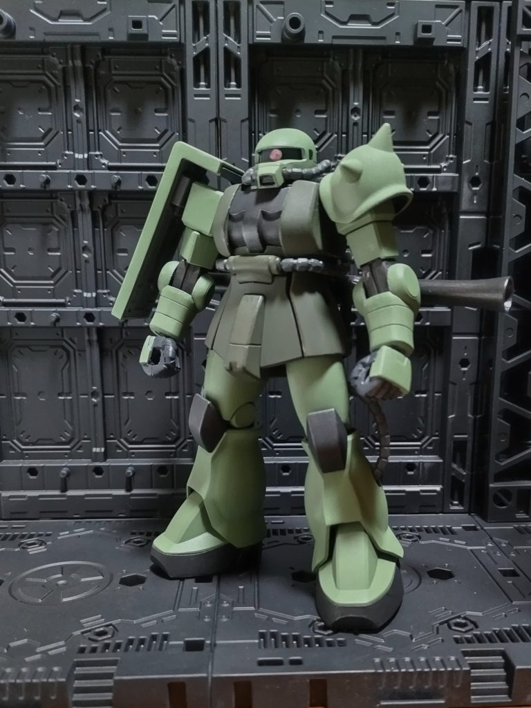 いろいろ調べてみたところ、こっちの方がかっこよかったのでモノアイレールの幅詰めをやってみました。