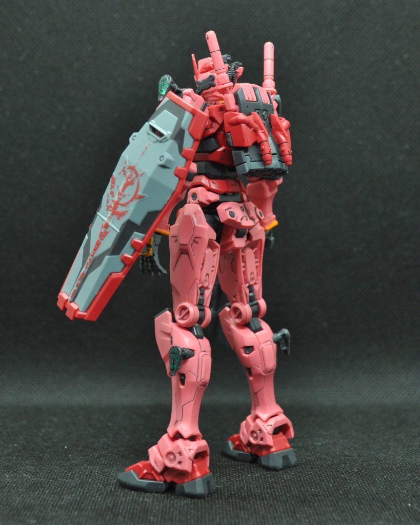 HG　赤いガンダム–4枚目/制作者：さむ。