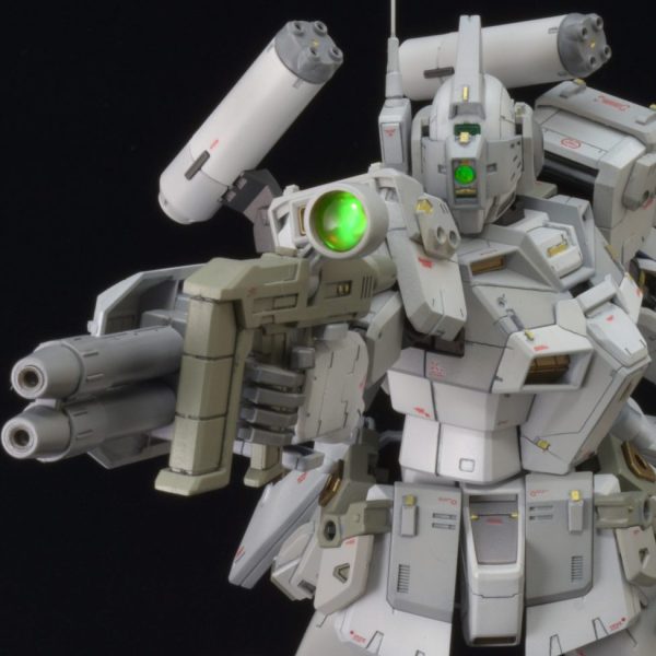 ジムドミナンス ホワイトドレス