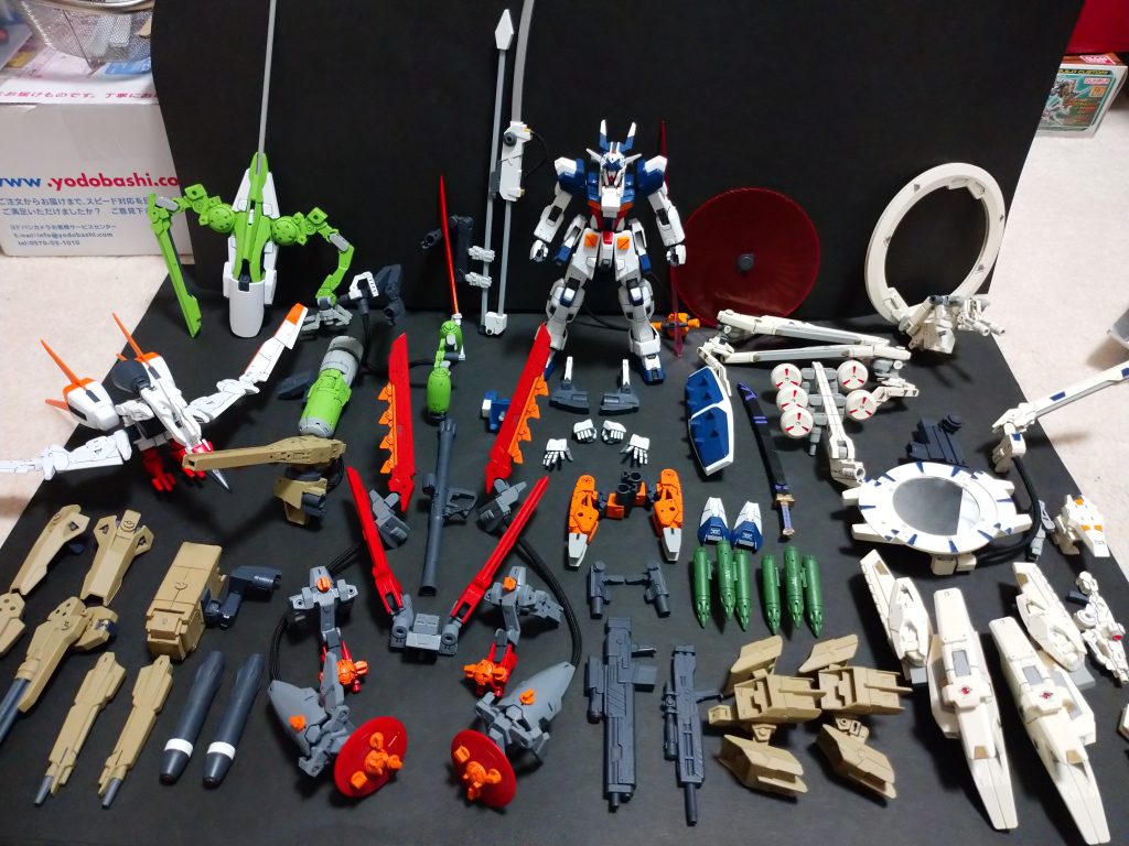 豊富なオプション背中、前腕、腰、ふくらはぎにハードポイントがあります 