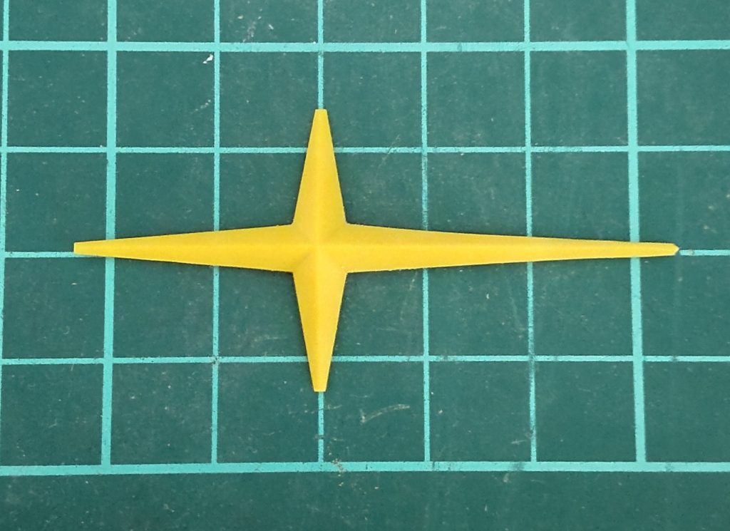 こんな感じ、よく見なくても歪んでますね。