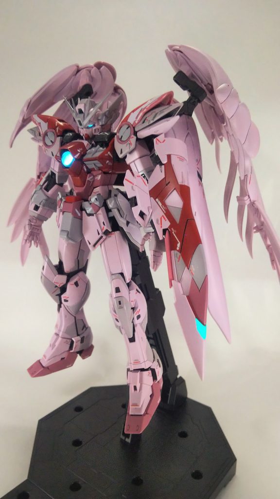 蛍光塗料でピカピカ✨光らせてます☺️