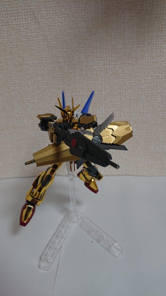 ハヤブサアカツキガンダム改!キャー!かっこいい!!さすが我が愛機!!コラボ先でもきっと大活躍間違いなし!! ですよね?????UAOさん??????