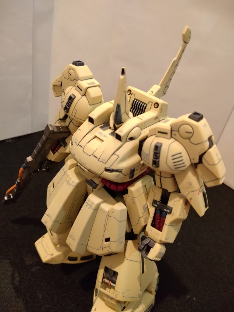 HGにしてはパーツが大きく老眼モデラーの私には作りやすかったかも😅