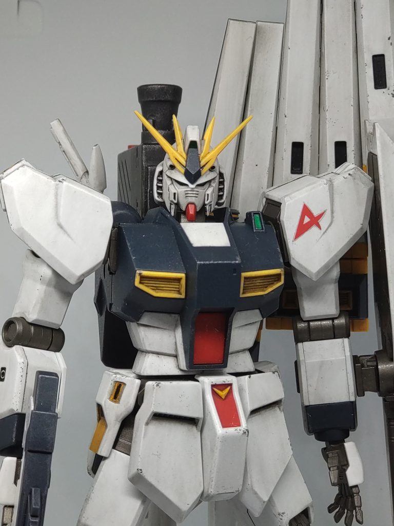 HGUC　νガンダム