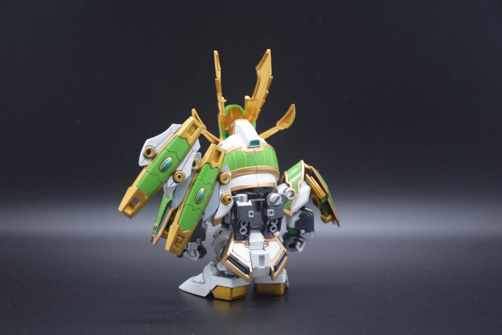 筆塗り全塗装 SDガンダム三国伝 – 天翔竜 孔明νガンダム(真三國無雙color ver.)–6枚目/制作者：KaTim