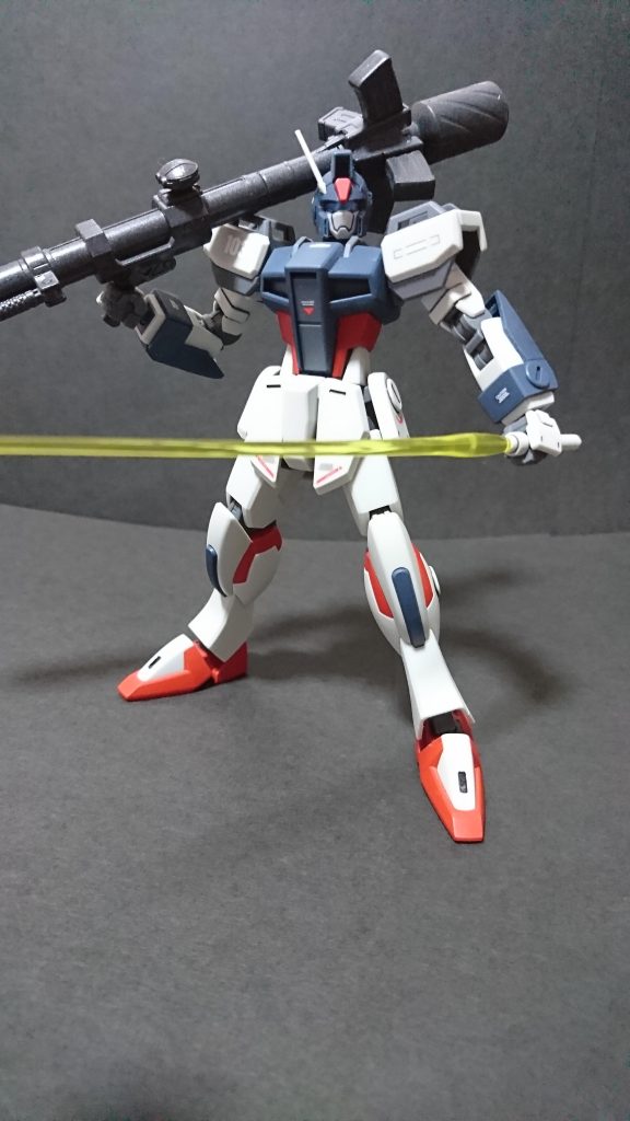 バズーカとサーベル装備