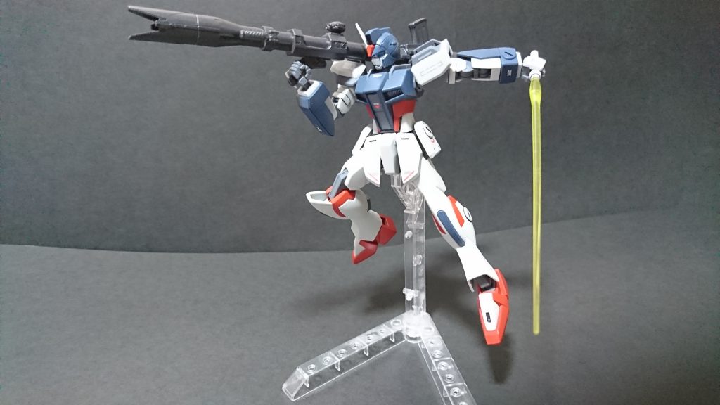 宇宙要塞ボアズに侵攻中のストライクダガー