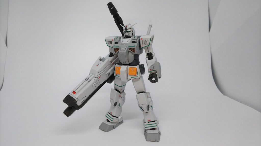 HGヘビーガンダム(ロールアウトカラー)