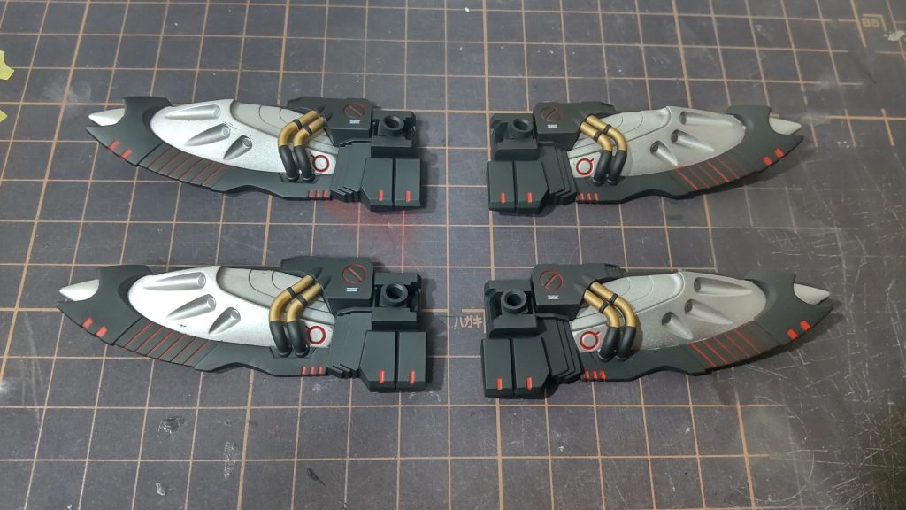 バインダー裏の塗分けはこんな感じです。