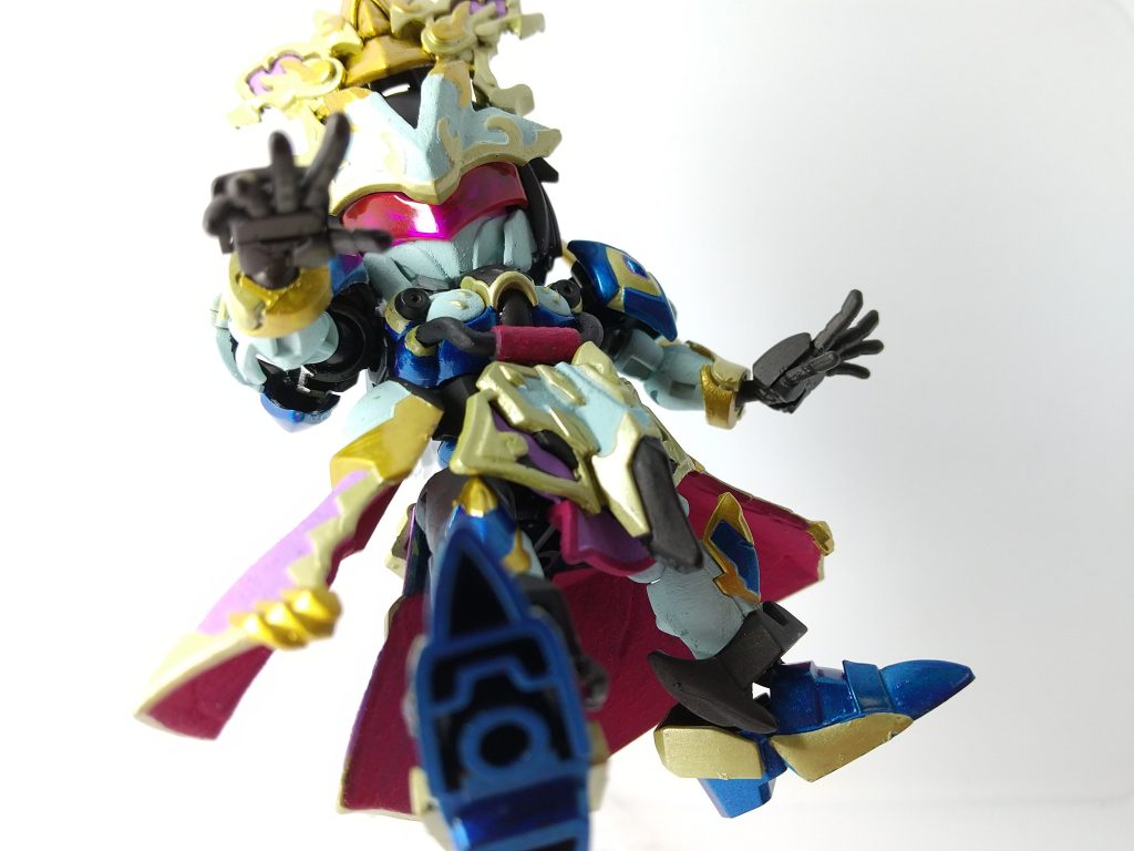 浅井長政と政略結婚した後、まさかの浅井長政が織田信長を裏切る自身と子供たちは助かりますが、浅井長政は残念ながら……後に信長の家臣の柴田勝家と再婚しますが、柴田勝家は豊臣秀吉と衝突「賤ヶ岳の戦い」をきっかけに柴田軍は崩壊、その後、子供たちを逃がし、自身は柴田勝家と共に自害残された子供たちの内、娘3人は天下を動かすお姫様へとなっていきます