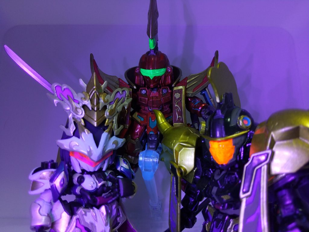 例にならって、光ります