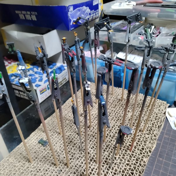 あらかた筆塗りが終わりました！😀後は墨入れしたら組み立てに入ります！😄