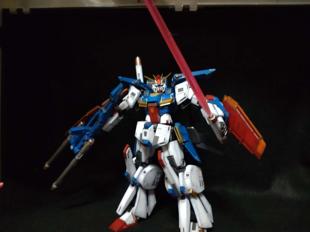 相変わらずビームサーベルデカ過ぎ!ブースに入りきらない！