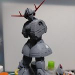 パテと瞬間接着剤によるボールジョイントが硬化したのでこれくらい前傾にしたり後ろに[…]