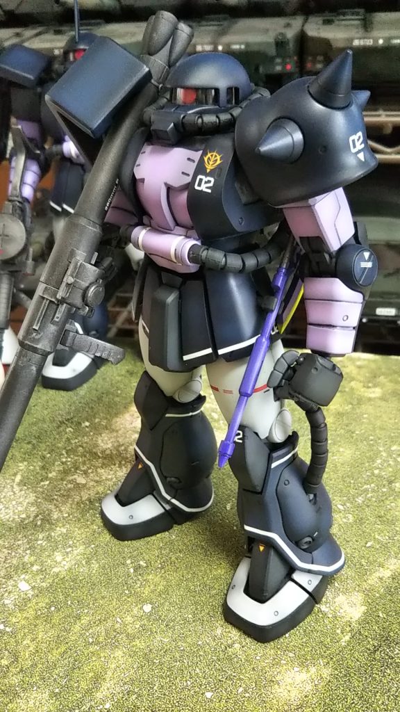 斜め前💦毎回同じみの作風グラデーション仕様💦ヒートホークは紫