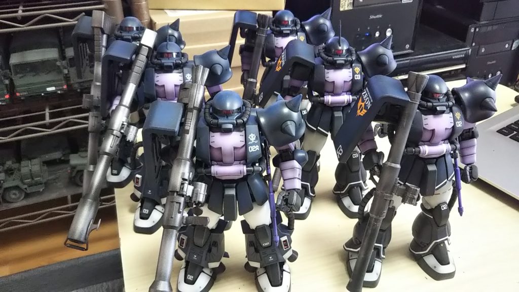 R型への乗り換え必要だった?通常の3倍売れる黒い三連星キット💦また一つ(三つ)罪プラを消化できました