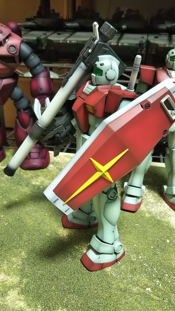 側面バズーカーの砲口は名瀬がすすが付いている手入れ不十分仕様（作者の妄想💦）