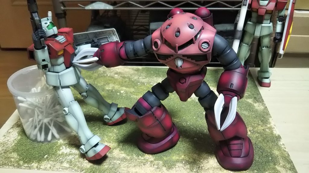 早速昨日再塗装しました1機目の散るシ2ーンを💦