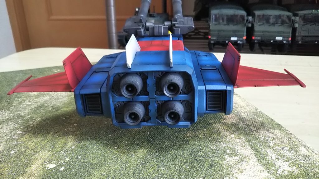 うしろ～💦バーニア4発💦